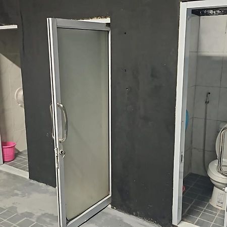 Kai Lions International Capsule Hostel Pakse Eksteriør bilde
