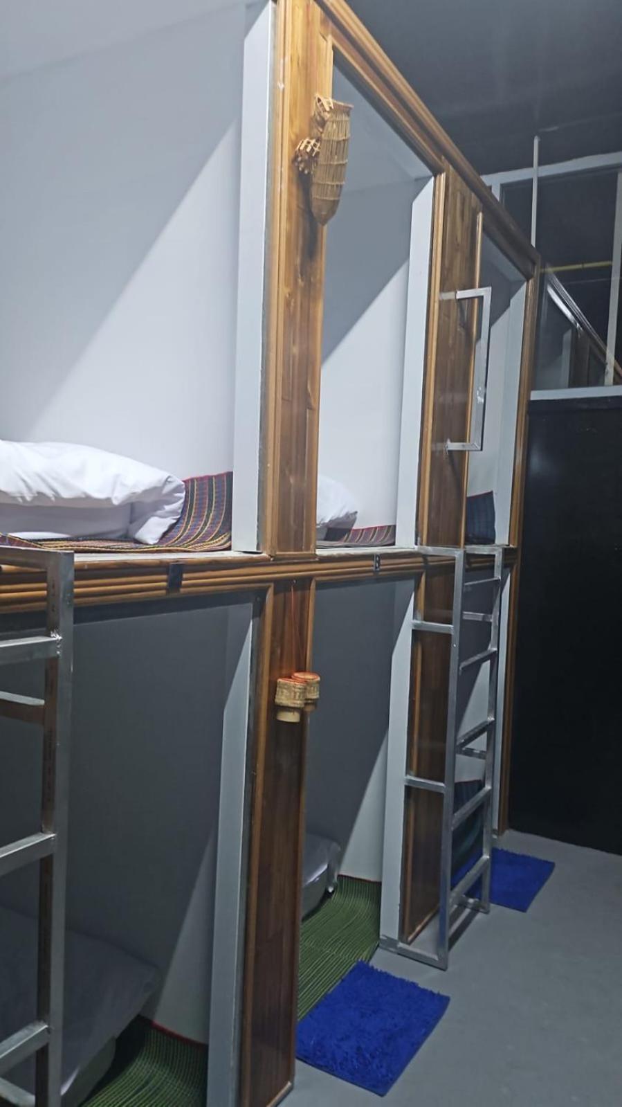 Kai Lions International Capsule Hostel Pakse Eksteriør bilde